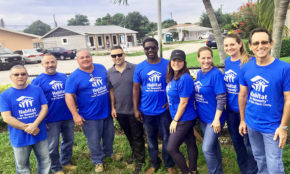 Misha Ezratti net worth